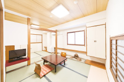 ビジネスホテル山城